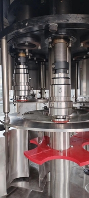 Roller Sealing Multi-Head Bottles Filling And Caps Sealing Packing Machine For Production