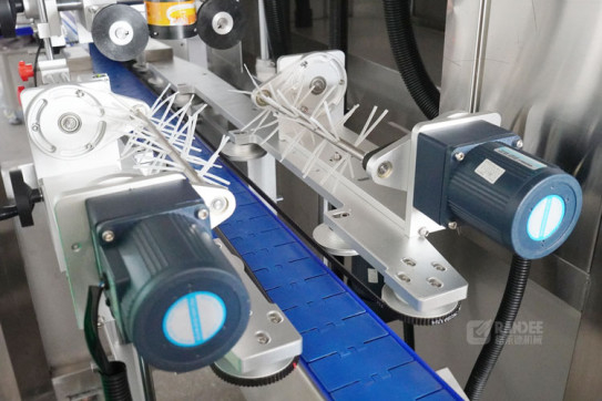 Automatic Horizontal Wrap Around Shrink Sleeve Label Seaming Machine for Plastic Bottle