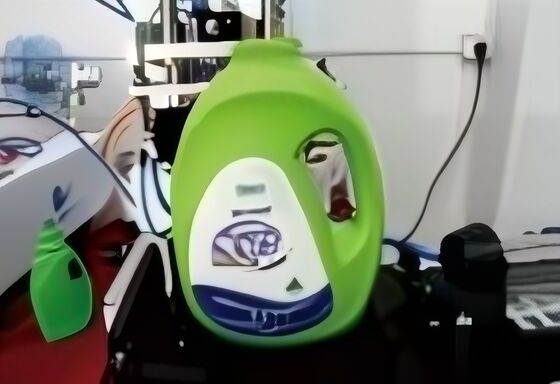 Semi-automatic Multi - Function Rolling Labeling Machine CH-616A for Plastic Boxes and Conical Bottles