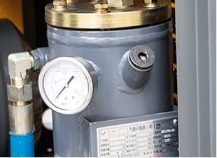 63dB Screw Drive Air Compressor Small 750KGS High Reliability