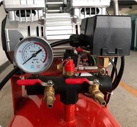 3.2kw Oil Free Piston Air Compressor